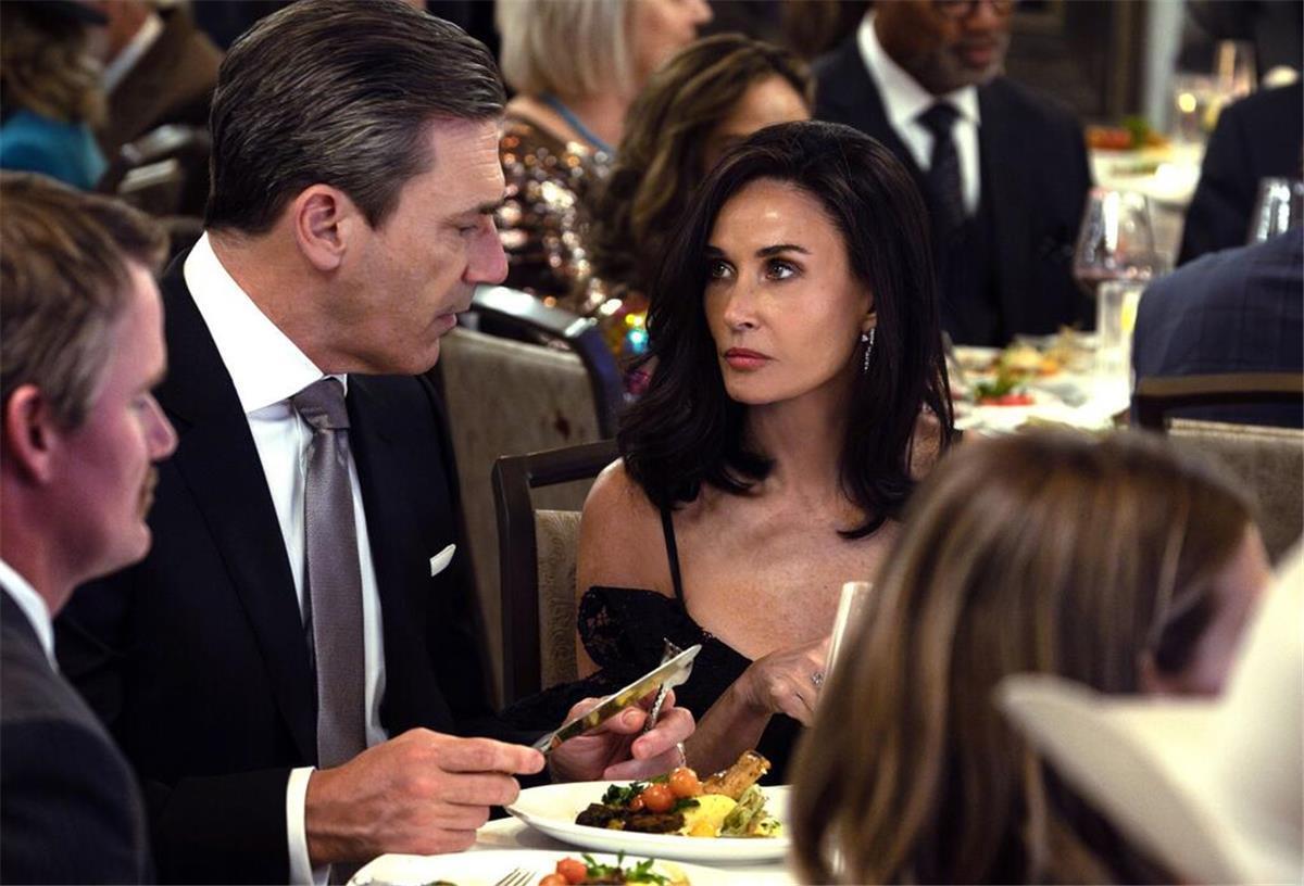 „Landman“: Öl, Drogen und Billy Bob Thornton in Topform Jon Hamm spielt den Ölmilliardär Monty Miller, Demi Moore ist seine Frau Cami.