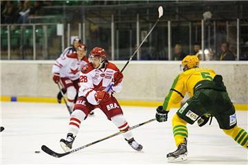 Jordan George (links) stürmt künftig für die Fischtown Pinguins. Foto: SjurxStölen/imago