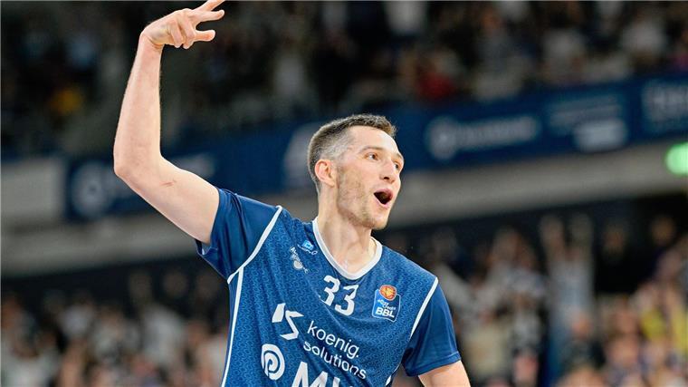 Würzburg gleicht gegen Braunschweig aus - Heidelberg weiter Jubel in Heidelberg. Die Basketballer stehen im Halbfinale um die deutsche Meisterschaft.