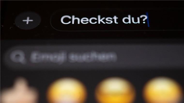 Jugendliche haben ihre Favoriten für das „Jugendwort des Jahres“ 2025 nominiert - in den Top 3 stehen „Checkst du?“, „Goonen“ und „Das crazy“. (Archivbild)