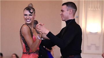 Julia Gwizdala und Fabian Kamjunke holten die Silbermedaille.