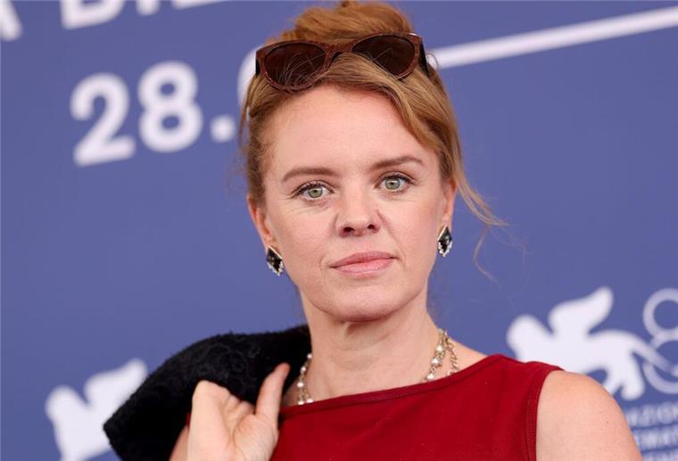 Julia von Heinz: Kino adressiert große menschliche Fragen Julia von Heinz wurde mit dem Film „Und morgen die ganze Welt“ international berühmt.