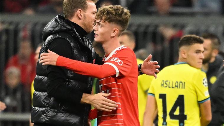 Wanner verzückt im DFB-Trikot - „Es macht ihm richtig Spaß“ Julian Nagelsmann soll von Talent Paul Wanner beeindruckt sein.