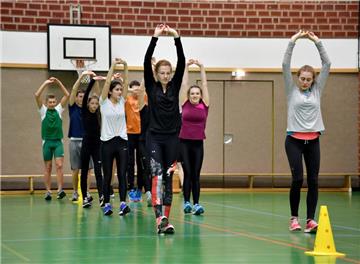 Juline Schwarz betreut nun die Leichtathleten des TV Langen. 