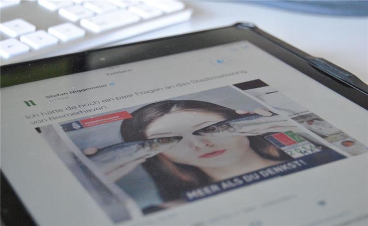 Kampagne mit Gesprächswert: Ich hätte da noch ein paar Fragen an das Stadtmarketing von Bremerhaven, sagt Blogger Stefan Niggemeier via Twitter. 