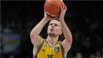 Kapitän Martin Hermannsson war bester Alba-Werfer
