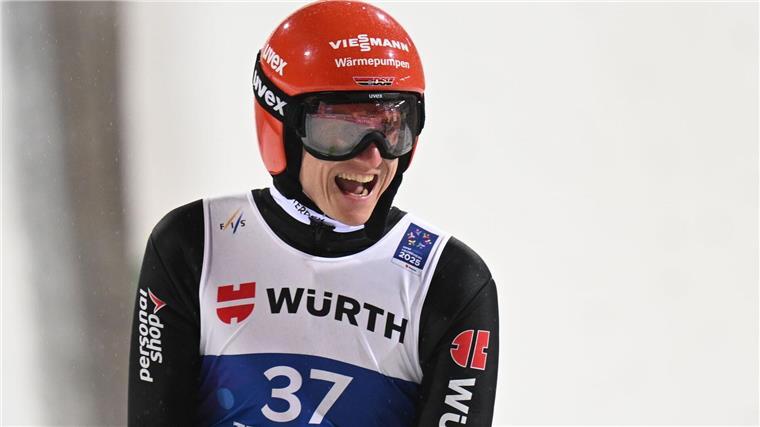 Geiger lobt Ruhe der Skispringer: „Von allen Seiten Dresche“ Karl Geiger hat erklärt, wie gut dem gebeutelten Team die Silbermedaille von Andreas Wellinger tut.