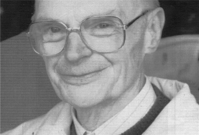 Karlheinz Schlüsing hat seine Erlebnisse während der Kriegsgefangenschaft aufgeschrieben. Seine Söhne Jens und Jürgen Schlüsing haben den Zeitzeugenbericht des 2008 verstorbenen Geestemünders jetzt als Buch herausgegeben.