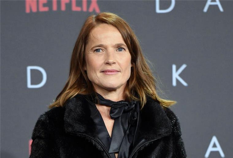 Karoline Eichhorn: Man muss auch mal „Herzkino“ drehen Karoline Eichhorn spürt die Benachteiligung von Frauen mittleren Alters in der TV-Branche.