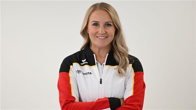 Olympia-Hoffnung Bauer kommt ohne Bogen in Paris an Katharina Bauer kam ohne ihre Bögen in Paris an.