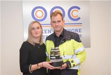 Katharina und Sebastian Onken bilden das Geschäftsführer-Duo der Nordenhamer Firma Onken Offshore Contractors (OOC).