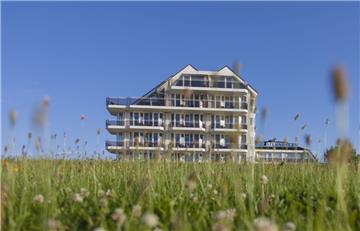 Kaum zu glauben, dass das Fünf-Sterne-Plus-Badhotel Sternhagen in Cuxhaven-Duhnen im Jahre 1958 als kleine Familienpension eröffnet wurde.