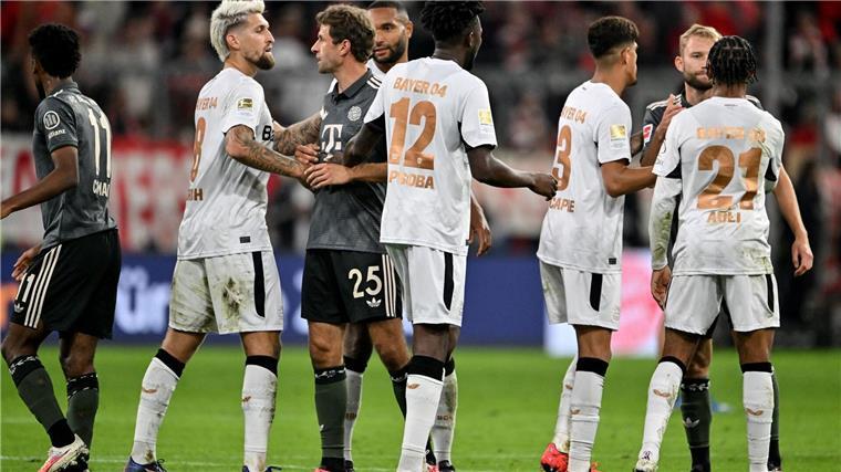 Kein Sieger im Wiesn-Gipfel - Traumtor von Pavlovic Kein Sieger im Spitzenspiel: Die Spieler des FC Bayern und von Bayer Leverkusen trennen sich mit einem Remis.