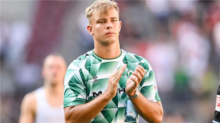 Werder-Talent Topp früher von der U21 zurück Keke Topp ist von der U21-Nationalmannschaft vorzeitig zu Werder Bremen zurückgekehrt.