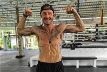 Kickboxer Pascal Schroth aus Bremerhaven will am Samstag, 1. Juli, seinen WM-Titel verteidigen.