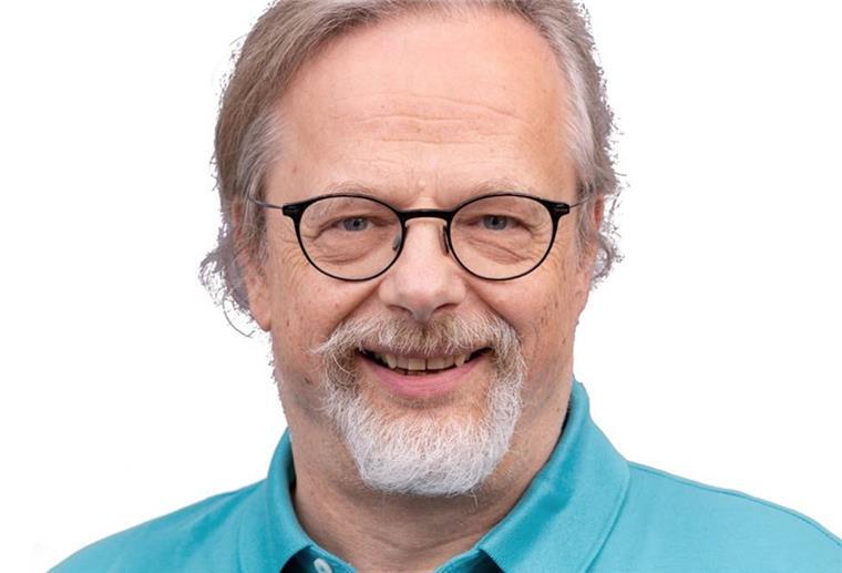 Kinderarzt Dr. Tilman Kaethner empfiehlt eine Corona-Schutzimpfung für alle Schulkinder.