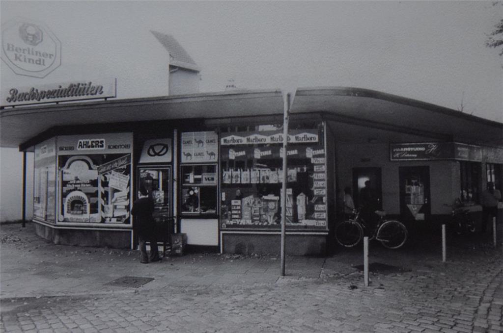 Kiosk an der Weserstraße. Heute steht dort ein Teil des Wulsdorf-Centers.  Foto:...