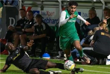 Kleiner Lichtblick bei den Heeslingern: Eren Badur schoss beide Treffer für die Gäste im Match mit dem FC Süderelbe.