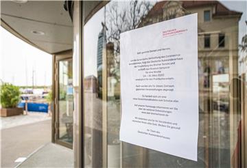 Klimahaus und Deutsches Auswandererhaus in Bremerhaven haben wegen des Coronavirus für mindestens eine Woche bis zum 20. März für den Besucherverkehr geschlossen. Beide Betriebe haben Kurzarbeit beantragt.