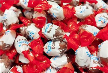 Knapp zwei Wochen vor Ostern ruft Ferrero in Deutschland einige Chargen verschiedener Kinder-Produkte zurück - darunter kinder Schoko-Bons mit einem Mindesthaltbarkeitsdatum zwischen Mai und September 2022.