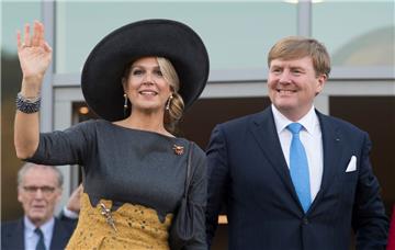 König Willem-Alexander und Königin Máxima besuchen Bremerhaven. Im Fischereihafen wird es Gelegenheit geben, das Königspaar zu sehen.