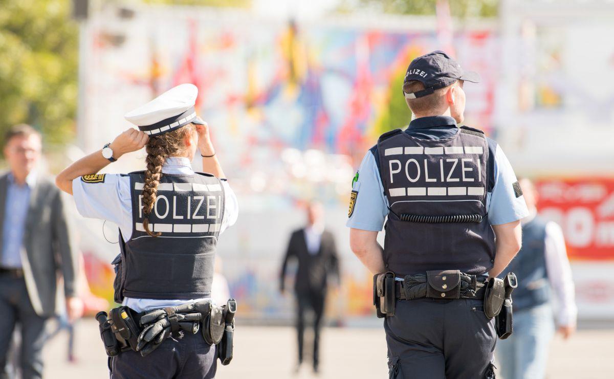 Gewerkschaft: Unzumutbare Zustände bei der Polizeiausbildung in Bremen Können künftig überhaupt noch genügend Polizisten ausgebildet werden? Die Polizeigewerkschaft fordert eine bessere Ausstattung der Hochschule mit Dozenten und Räumen.