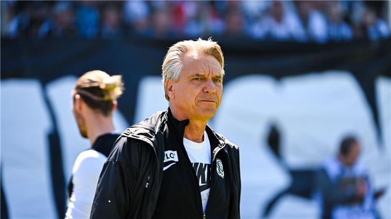 Elversberg träumt weiter von der Bundesliga Könnte Elversberg zum dritten Aufstieg seit 2022 führen: Trainer Horst Steffen.