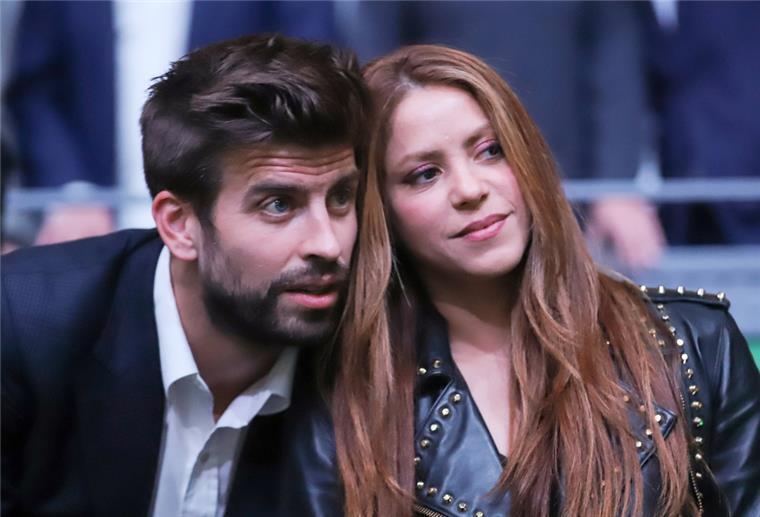 Kolumbiens Pop-Superstar Shakira („Waka Waka“, „Hips Don't Lie“) und der spanische Fußball-Weltmeister Gerard Piqué haben nach zwölf Jahren ihre Beziehung beendet.