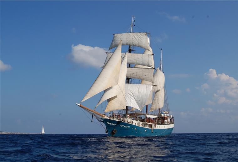 „Atlantis“ kommt zurück nach Bremerhaven Kommt zurück nach Bremerhaven: die Barkentine „Atlantis“ setzt auf die Herbstferien in den Havenwelten.