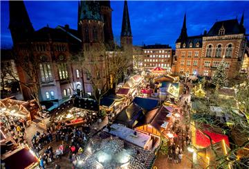 Kommunen in Niedersachsen können mit den Planungen für ihre Weihnachtsmärkte beginnen. 