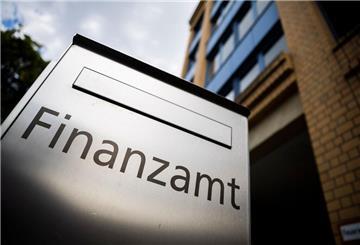 Krankenkasse zahlt nicht? Eine ärztlich bestätigte Kur kann steuerlich geltend gemacht werden.