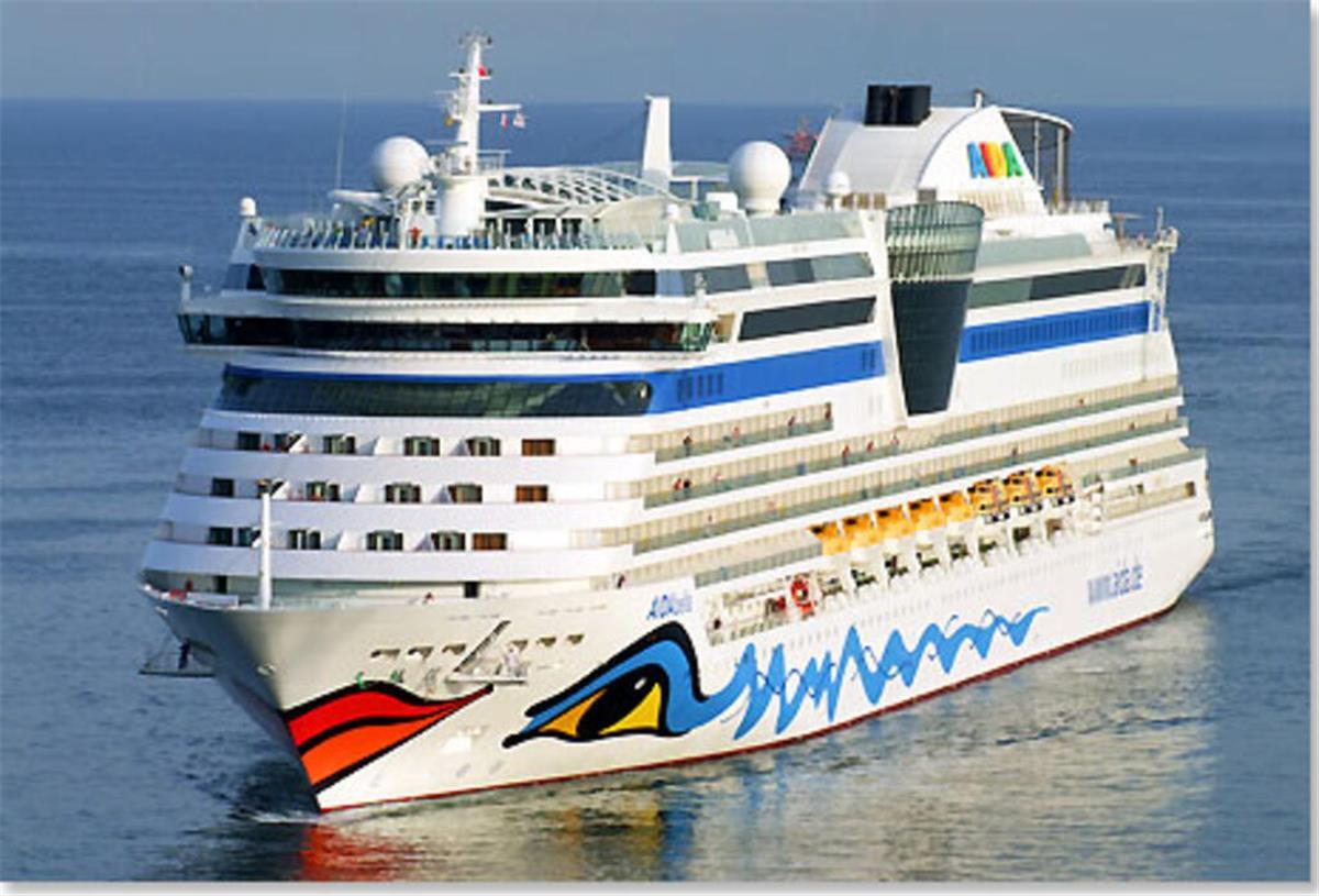 Die Aidabella fährt übers Wasser. In der Wintersaison wird das Kreuzfahrtschiff nicht in Richtung Orient starten. 
