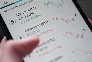 Kryptowährungen wie Bitcoin, Ethereum, Litecoin und Ripple sind bei risikofreudigen Anlegern beliebt. Das zieht aber auch Betrüger an. 