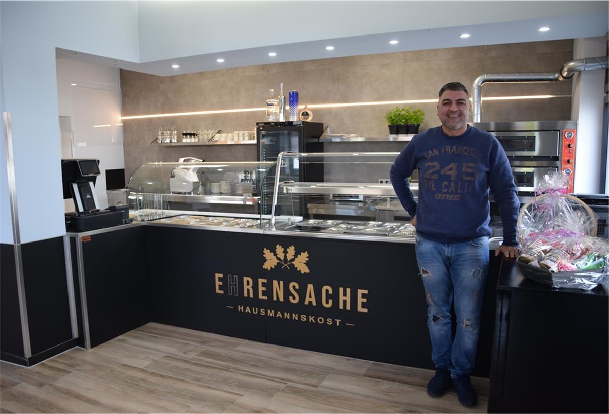 „Ehrensache“ in Nordenham bietet Essen wie bei Muttern an Kudret Danaci sehnt die Eröffnung seines Restaurants herbei. Am Donnerstag ist es soweit.