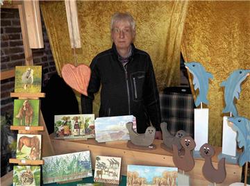 Landmarkt auf dem Herr Hof in Misselwarden-Engbüttel. 