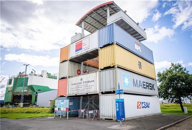 Container-Aussichtsturm im Hafen wieder geöffnet Lange war der Aussichtsturm gesperrt.