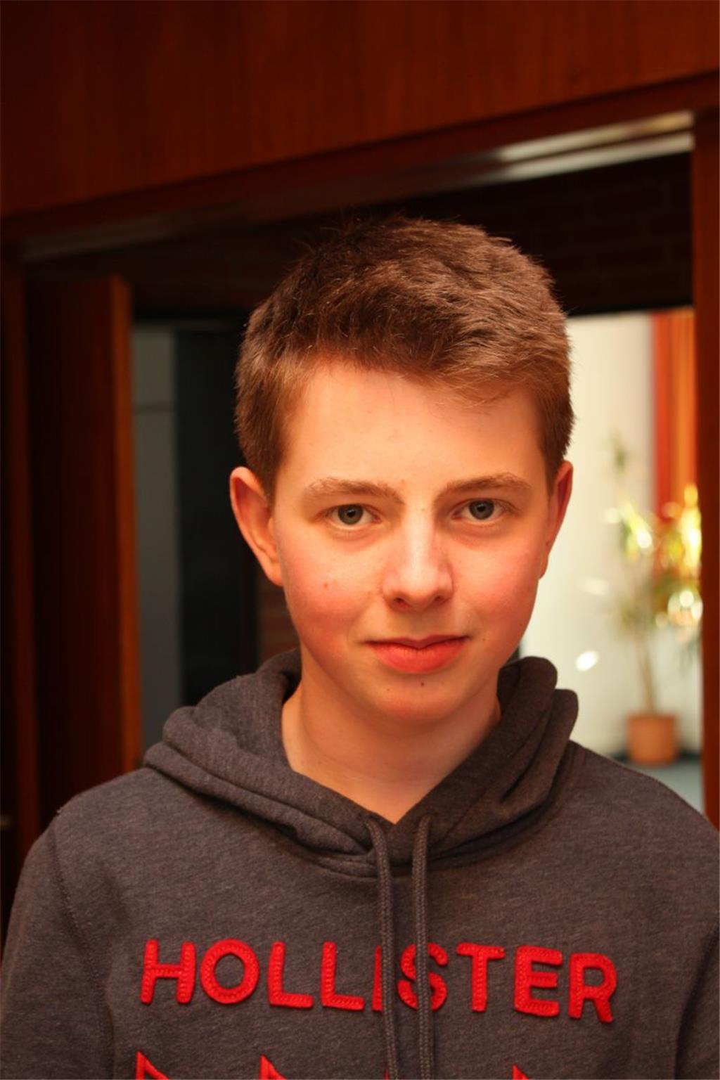 Lasse, 14: „Das Besondere an der Konfirmation ist, dass die Familie zusammenkomm...