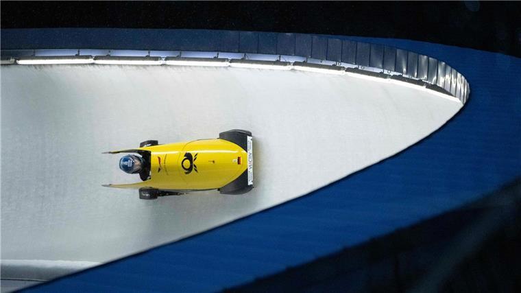 Sprinter Wulff gewinnt beim Debüt mit Friedrich im Zweierbob Laura Nolte kam beim Saisonauftakt im Monobob auf Rang eins.