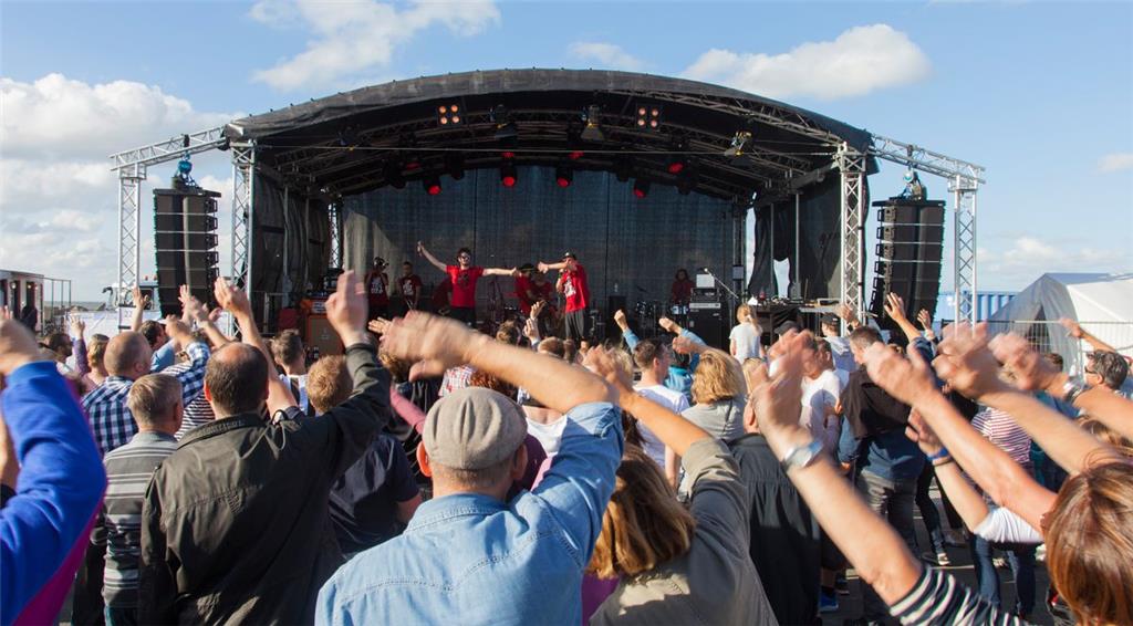 Le Fly begeisterte beim Sommerabend am Meer das Publikum. Foto: Leuschner