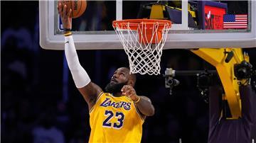 LeBron James setzt seine NBA-Karriere fort.