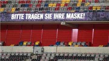 Leere Stadien und Einschränkungen: Während der Corona-Pandemie hatten auch Fußball-Clubs erhebliche Einnahmeausfälle.