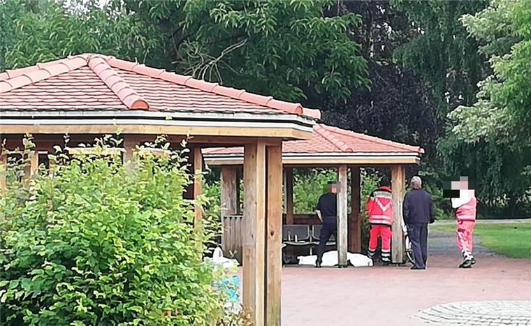 Bad Bederkesa: Leiche in Kurpark entdeckt Leichenfund in Bad Bederkesa.