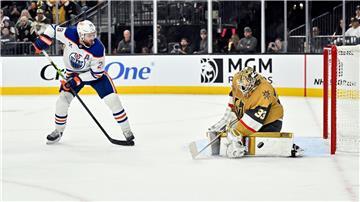 Leon Draisaitl (l.) blieb dieses Mal ohne Tor.
