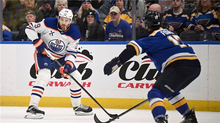 Leon Draisaitl (l.) spielte einmal mehr groß auf.