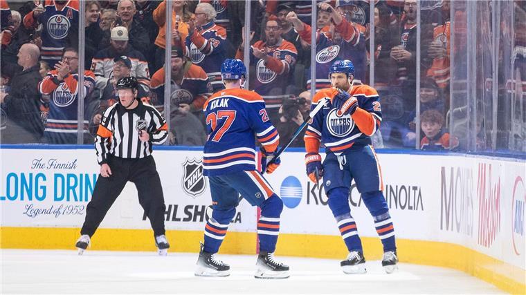 Leon Draisaitl (r.) machte erneut ein starkes Spiel.