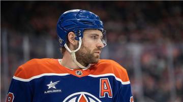 Leon Draisaitl soll wohl noch vor den Play-offs auf das Eis zurückkehren. (Archivbild)