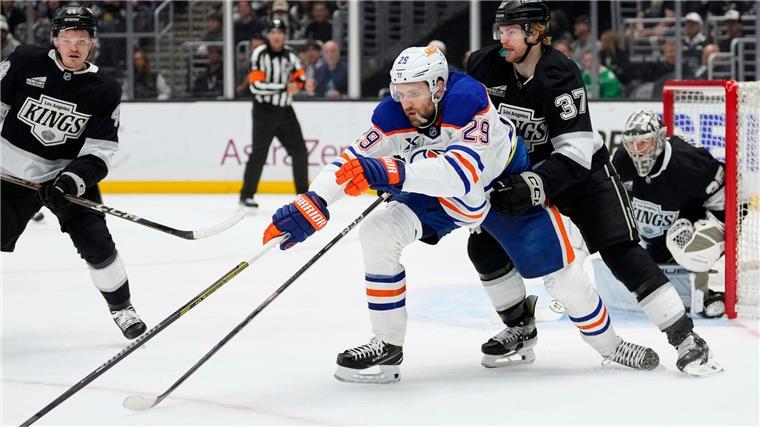 Leon Draisaitl und die Edmonton Oilers führen nun in der Serie gegen die Los Angeles Kings.