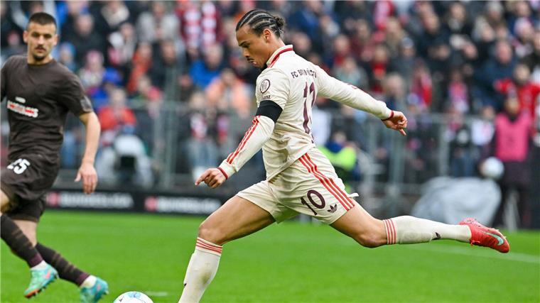 Viel Lob für fleißigen Leroy Sané Leroy Sané hat in dieser Bundesliga-Saison neun Tore geschossen.