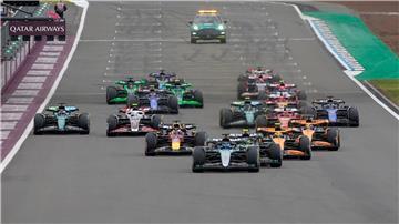 Lewis Hamilton ist beim Grand Prix in Großbritannien zum Sieg gefahren.