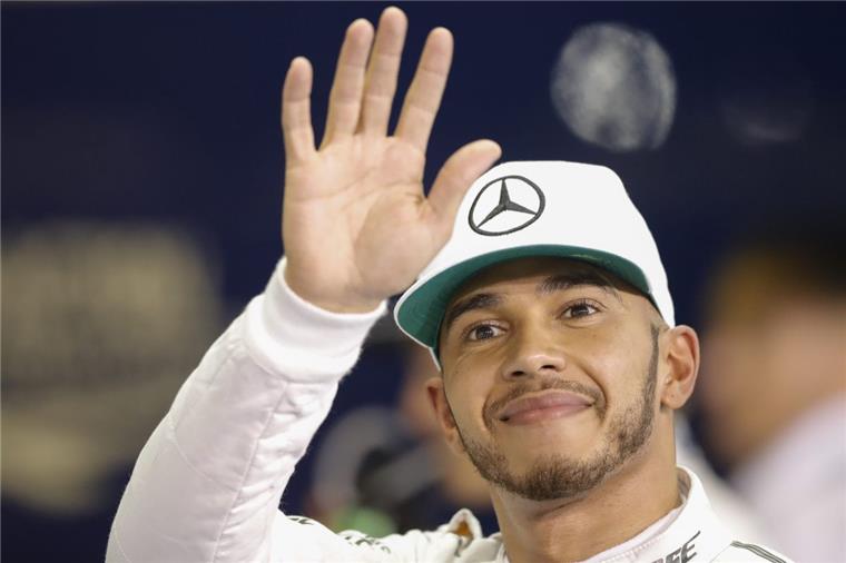 Formel 1: Lewis Hamilton startet auf der Pole Position Lewis Hamilton ist weiter obenauf. Er startet in China vor Sebastian Vettel.